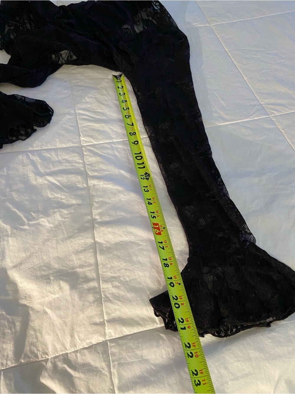 🖤 Sheer Lace Tie-Front Ruffle Top🖤 - Picture 12 of 16